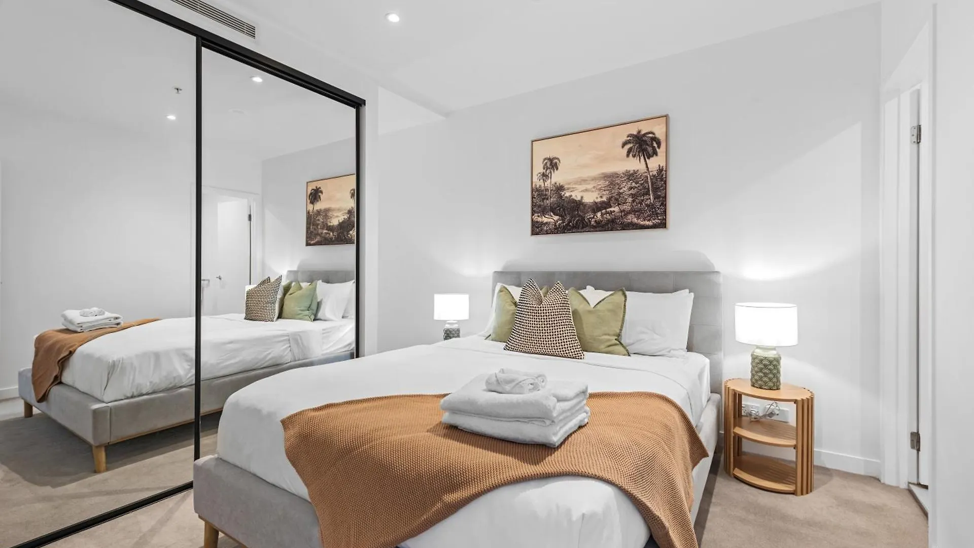 Apartment Ferienwohnung Mountain View 2Br With Pool, Huge Gym And Parking Brisbane Australien