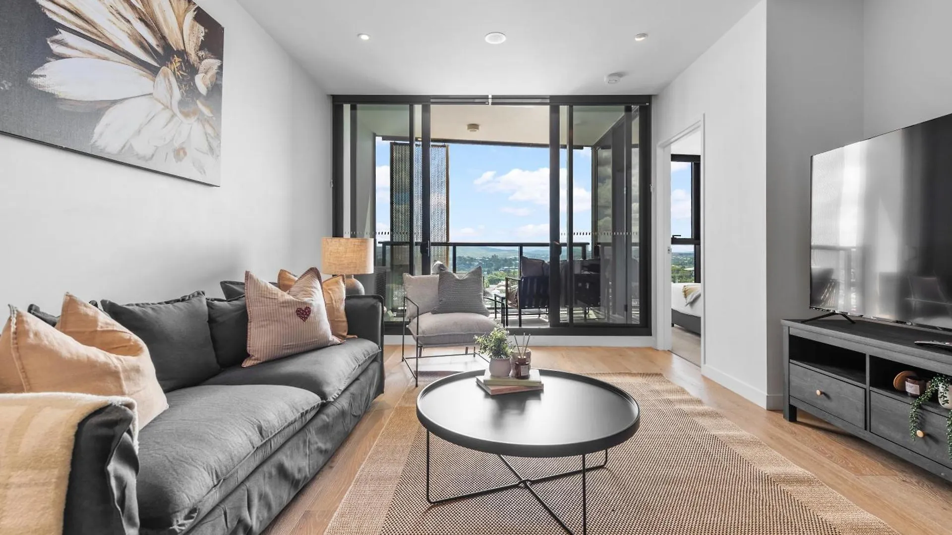 Ferienwohnung Mountain View 2Br With Pool, Huge Gym And Parking Brisbane